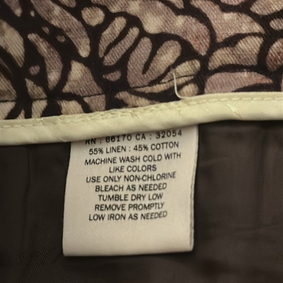 Anthropologie Coquille Linen Blend Floral Doodle Shorts Size 8 Brown Pleated - Picture 9 of 9